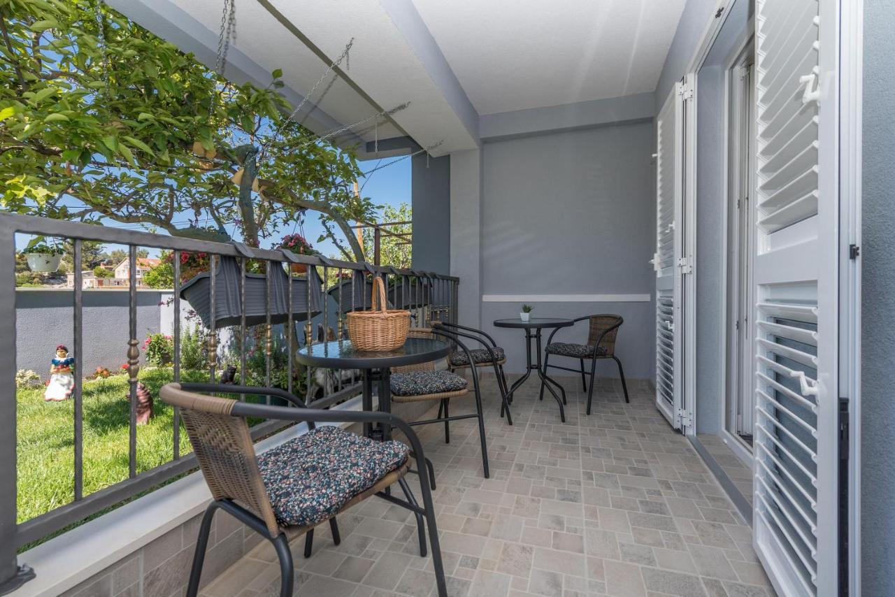Makarska Dalija Apartment Bagian luar foto