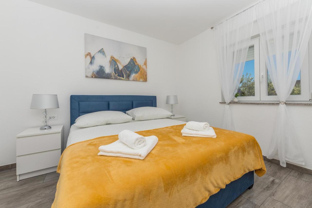 Makarska Dalija Apartment Bagian luar foto