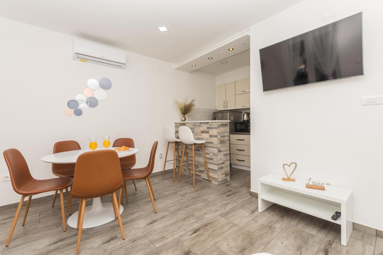 Makarska Dalija Apartment Bagian luar foto