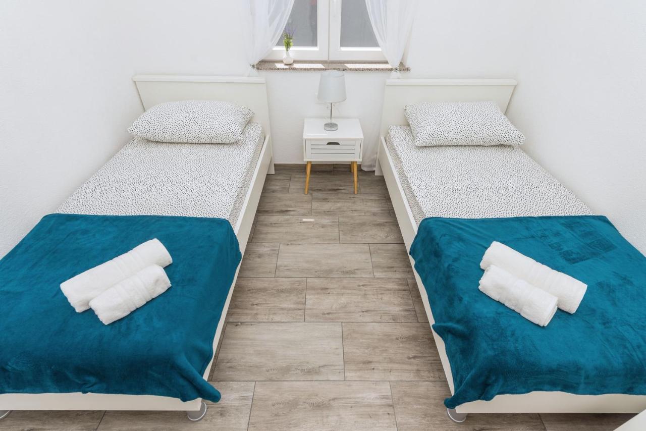 Makarska Dalija Apartment Bagian luar foto