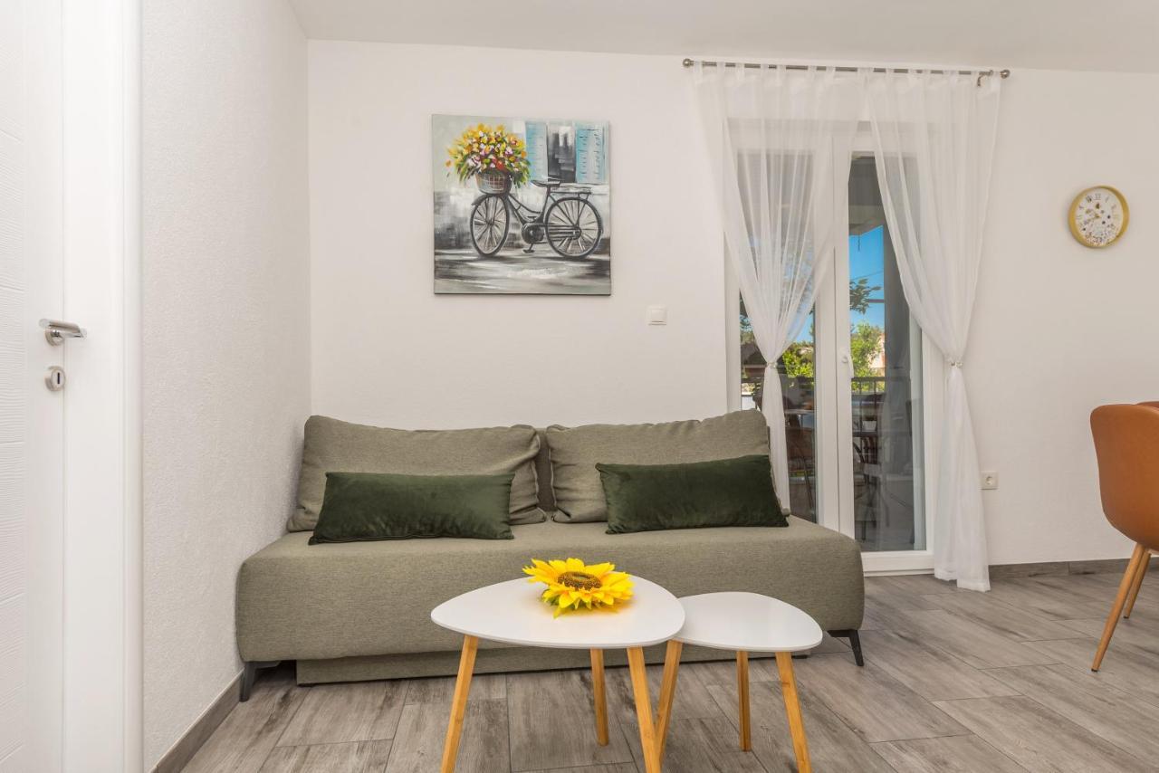 Makarska Dalija Apartment Bagian luar foto
