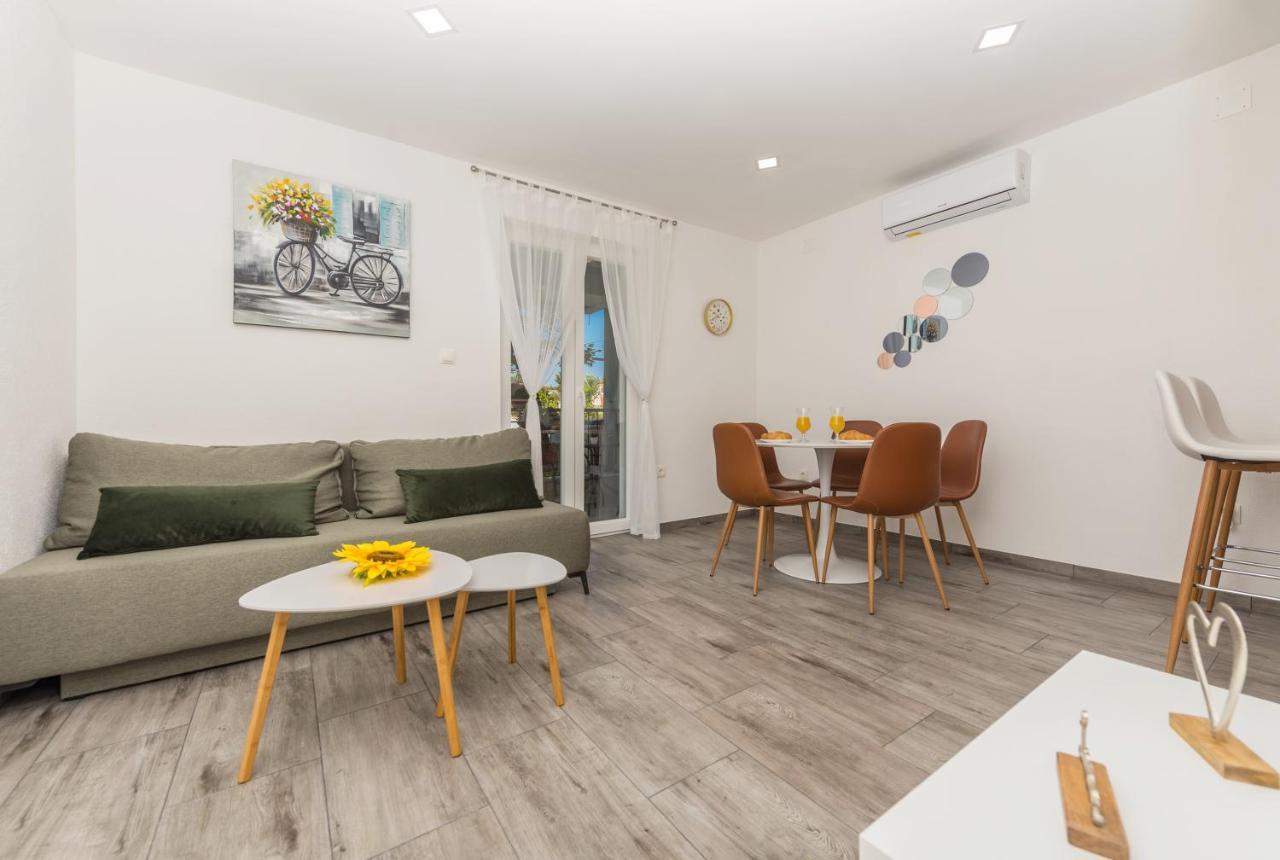 Makarska Dalija Apartment Bagian luar foto